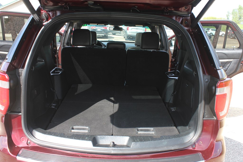 Photo 44 of this FORD EXPLORER
