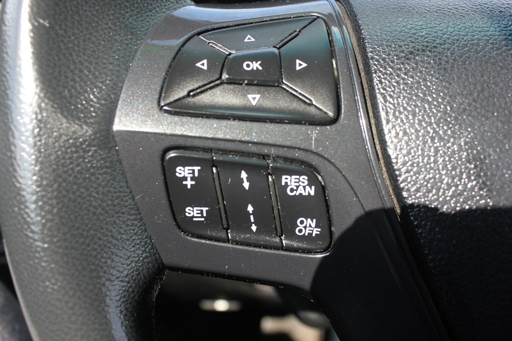 Photo 12 of this FORD EXPLORER