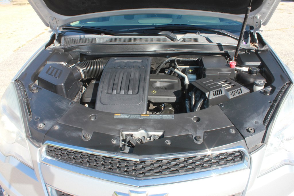 Photo 46 of this CHEVROLET EQUINOX
