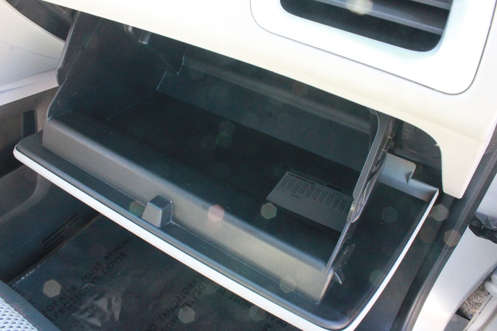 Photo 31 of this CHEVROLET EQUINOX