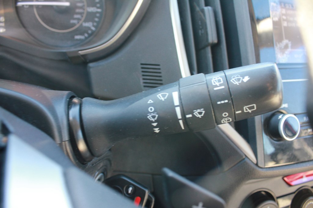 Photo 16 of this SUBARU IMPREZA