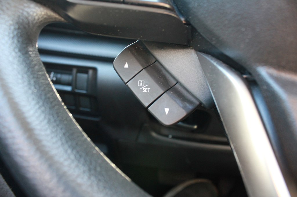 Photo 13 of this SUBARU IMPREZA