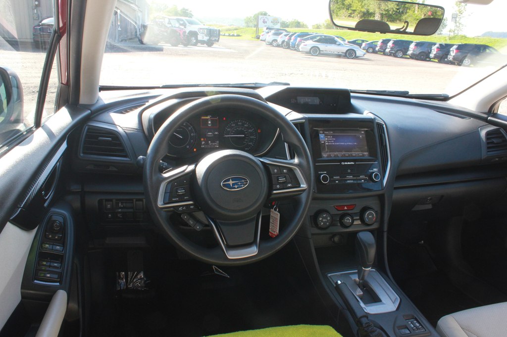 Photo 9 of this SUBARU IMPREZA