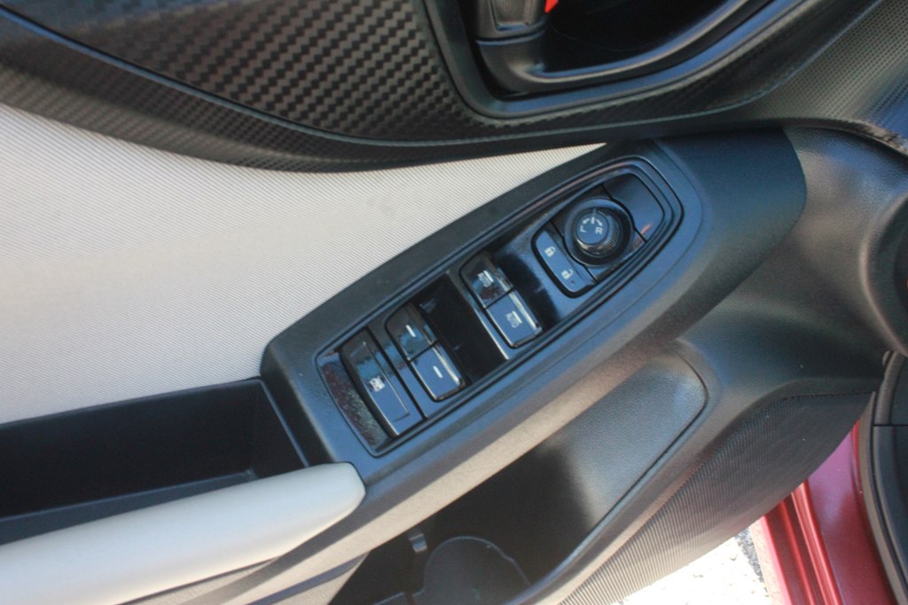 Photo 29 of this SUBARU IMPREZA
