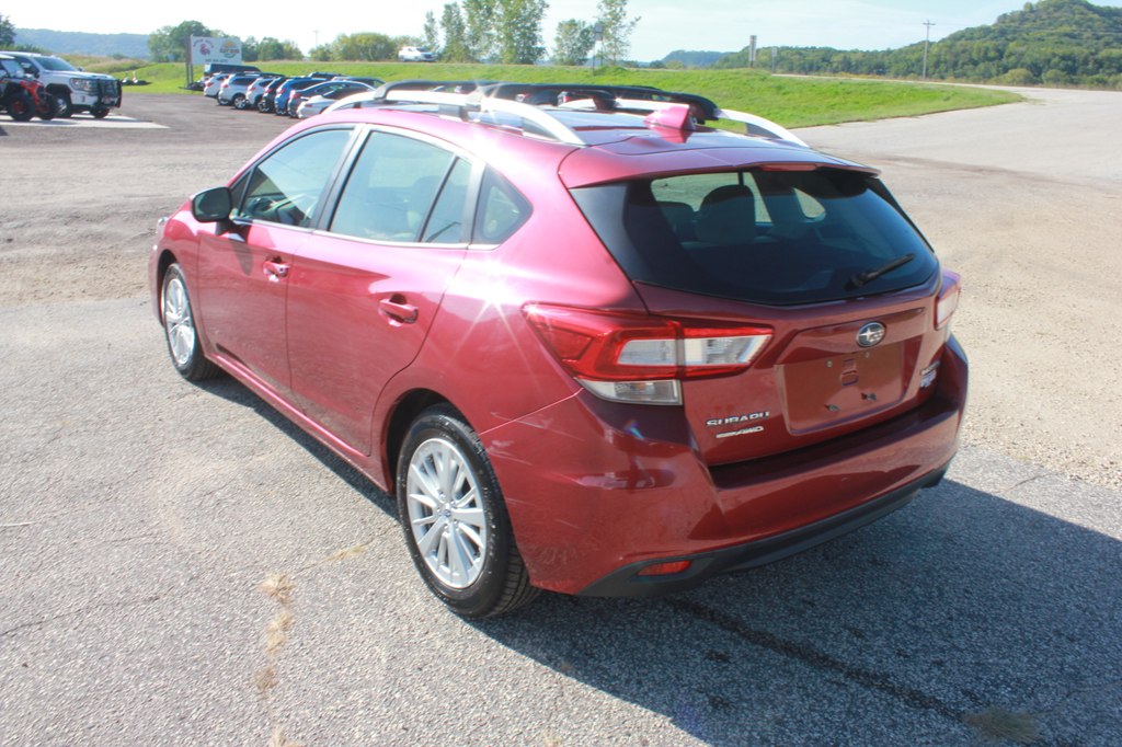Photo 7 of this SUBARU IMPREZA