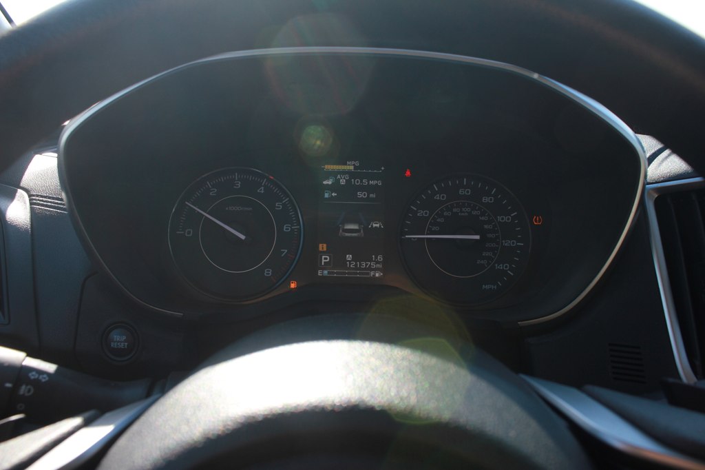 Photo 11 of this SUBARU IMPREZA
