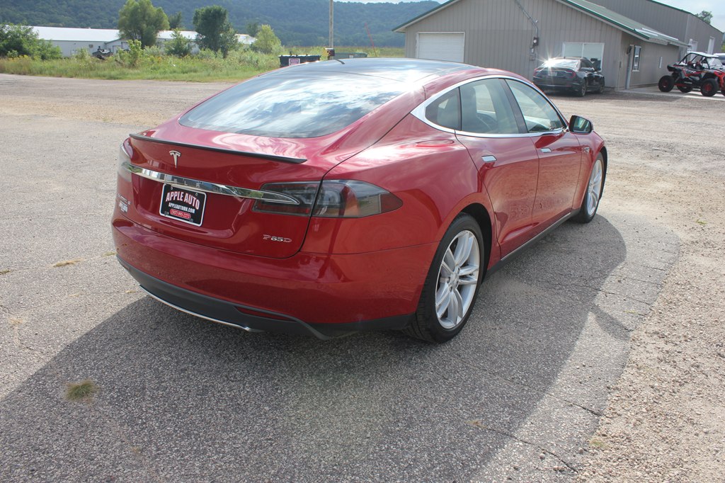 Photo 5 of this TESLA MODEL S