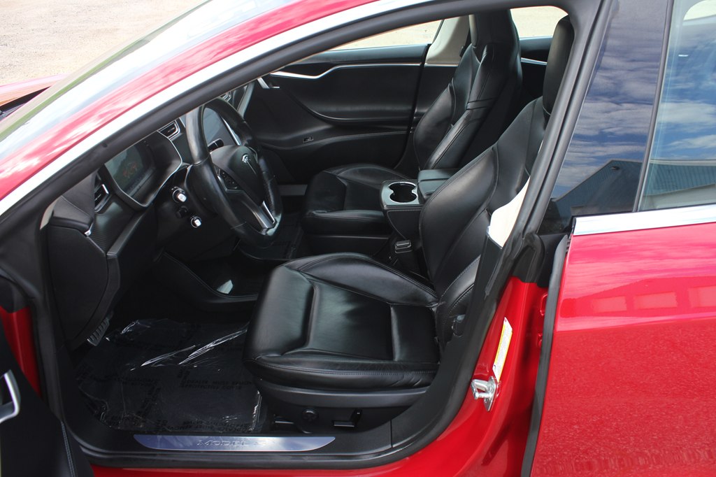 Photo 29 of this TESLA MODEL S