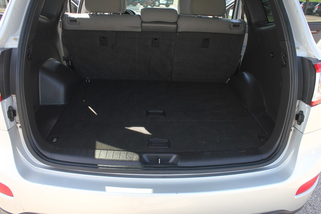 Photo 39 of this HYUNDAI SANTA FE