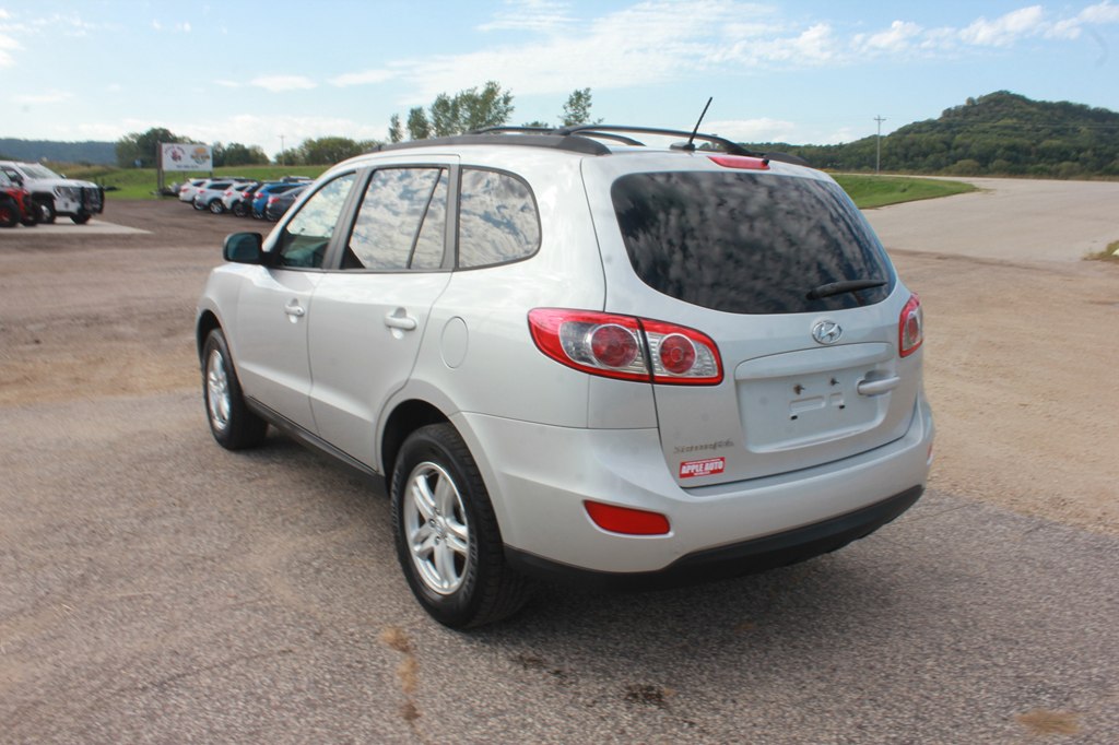 Photo 7 of this HYUNDAI SANTA FE