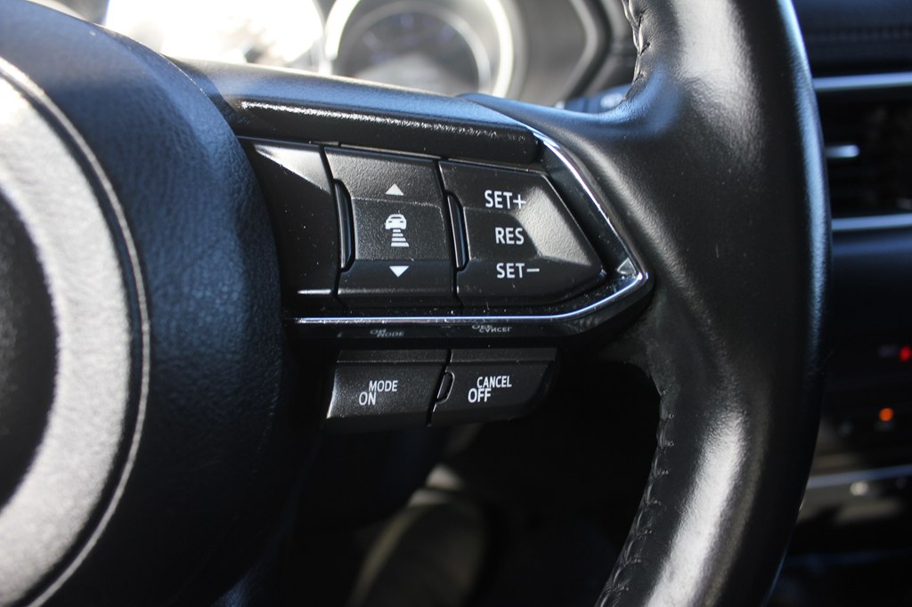 Photo 13 of this MAZDA CX-5
