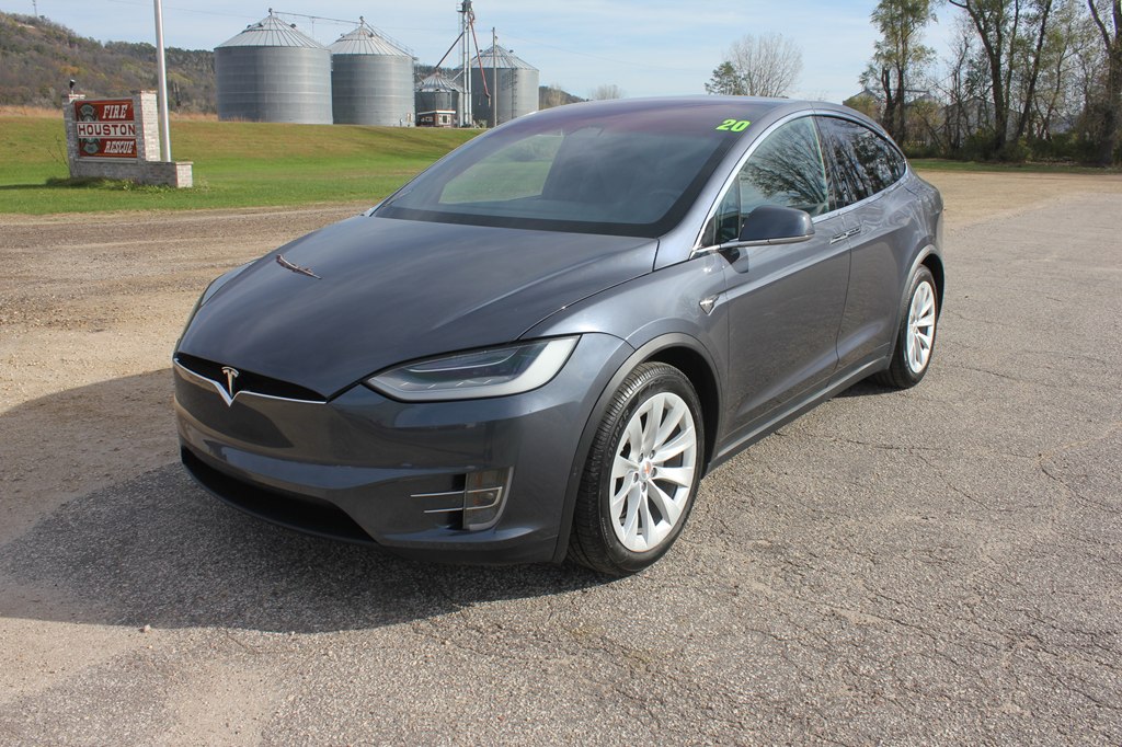2020 TESLA MODEL X