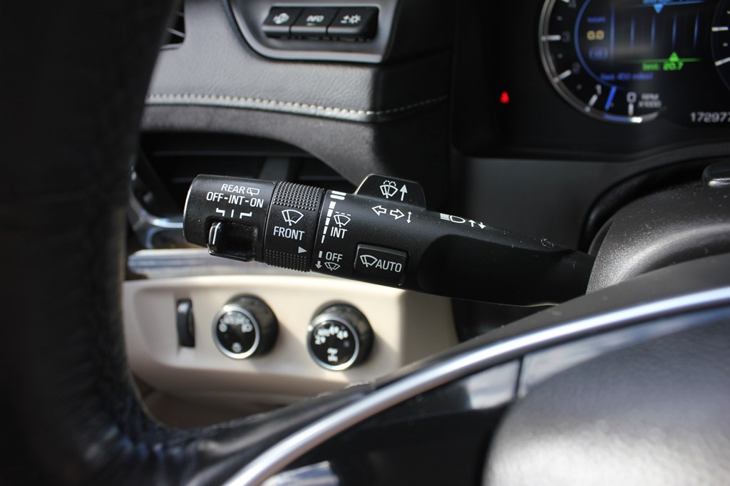 Photo 14 of this CADILLAC ESCALADE