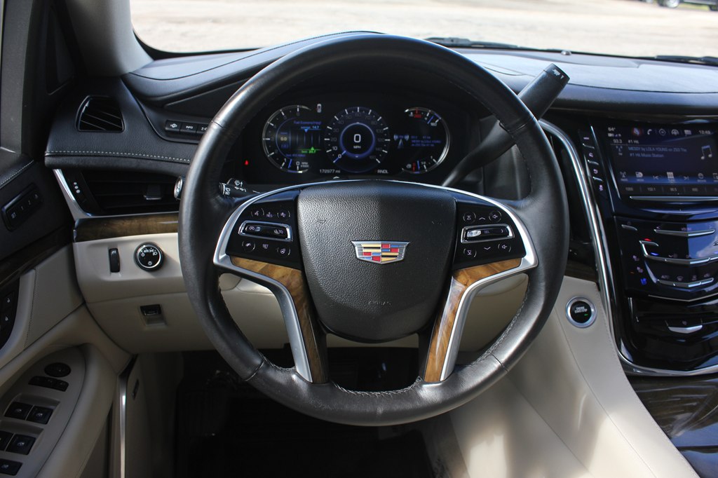 Photo 10 of this CADILLAC ESCALADE