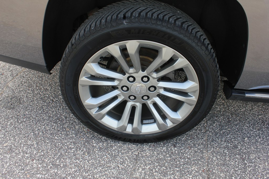 Photo 60 of this CADILLAC ESCALADE