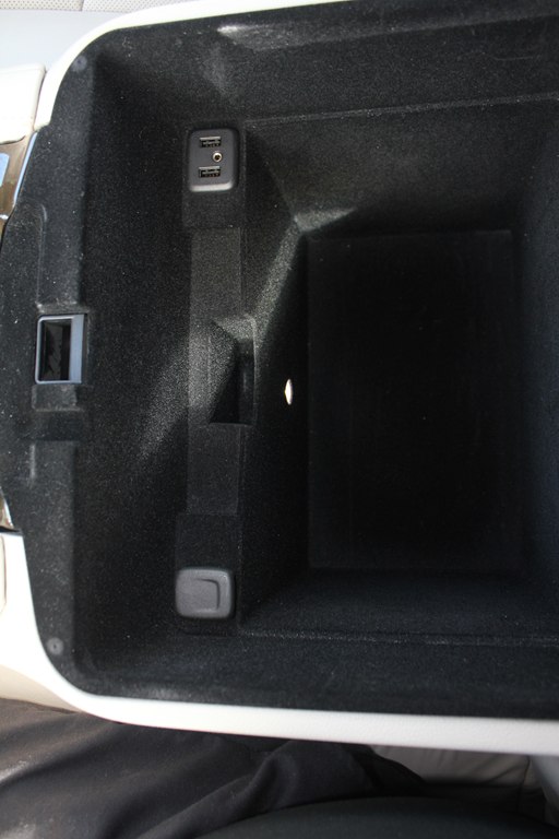 Photo 23 of this CADILLAC ESCALADE