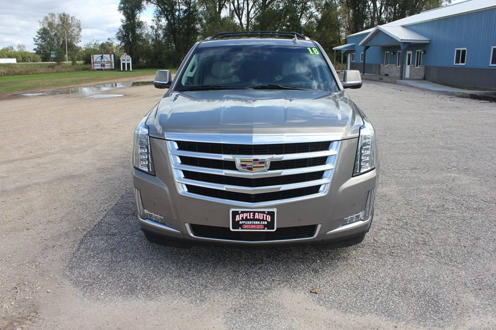 Photo 2 of this CADILLAC ESCALADE