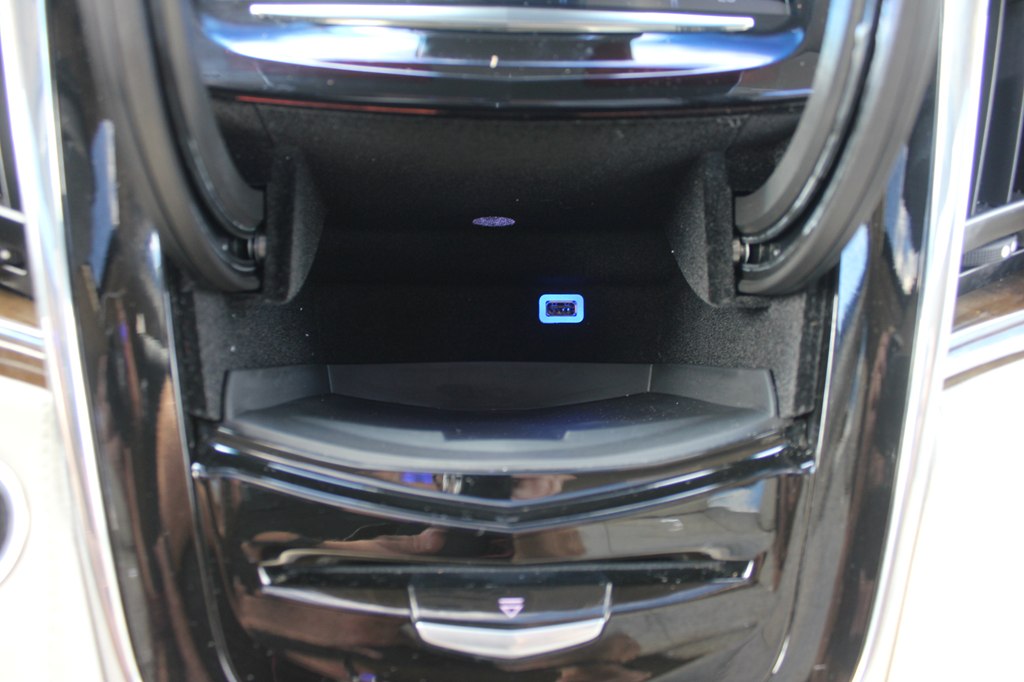 Photo 19 of this CADILLAC ESCALADE