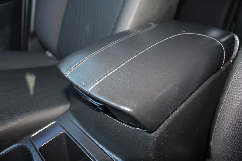 Photo 21 of this NISSAN ROGUE SPORT