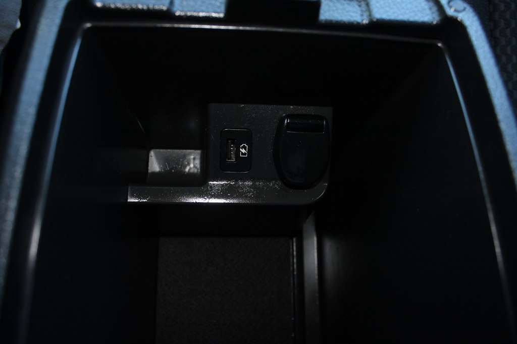 Photo 22 of this NISSAN ROGUE SPORT
