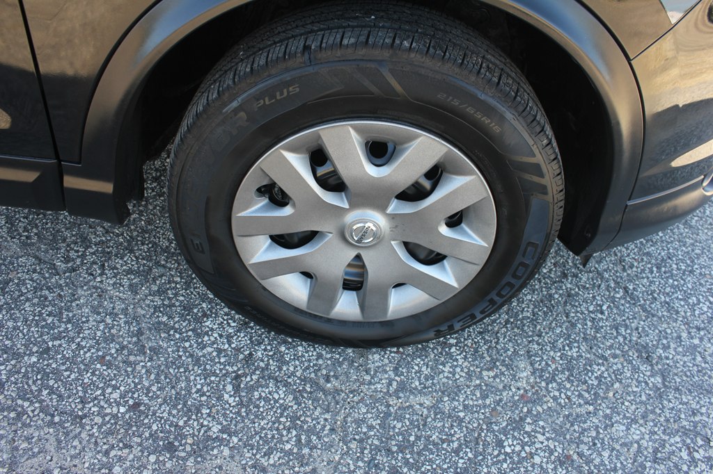 Photo 50 of this NISSAN ROGUE SPORT