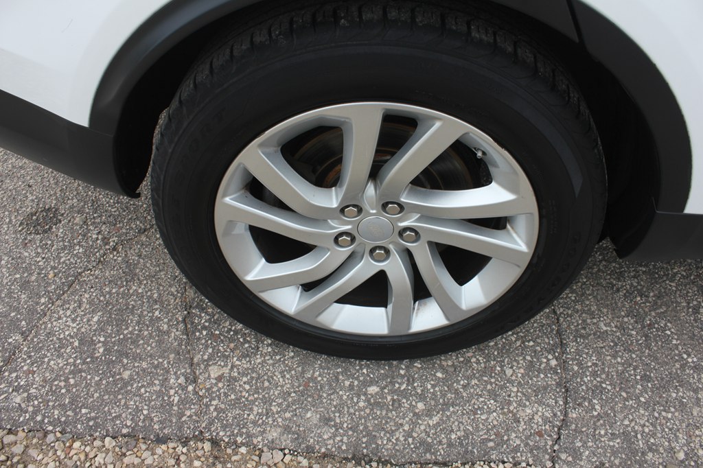 Photo 62 of this LAND ROVER DISCOVERY