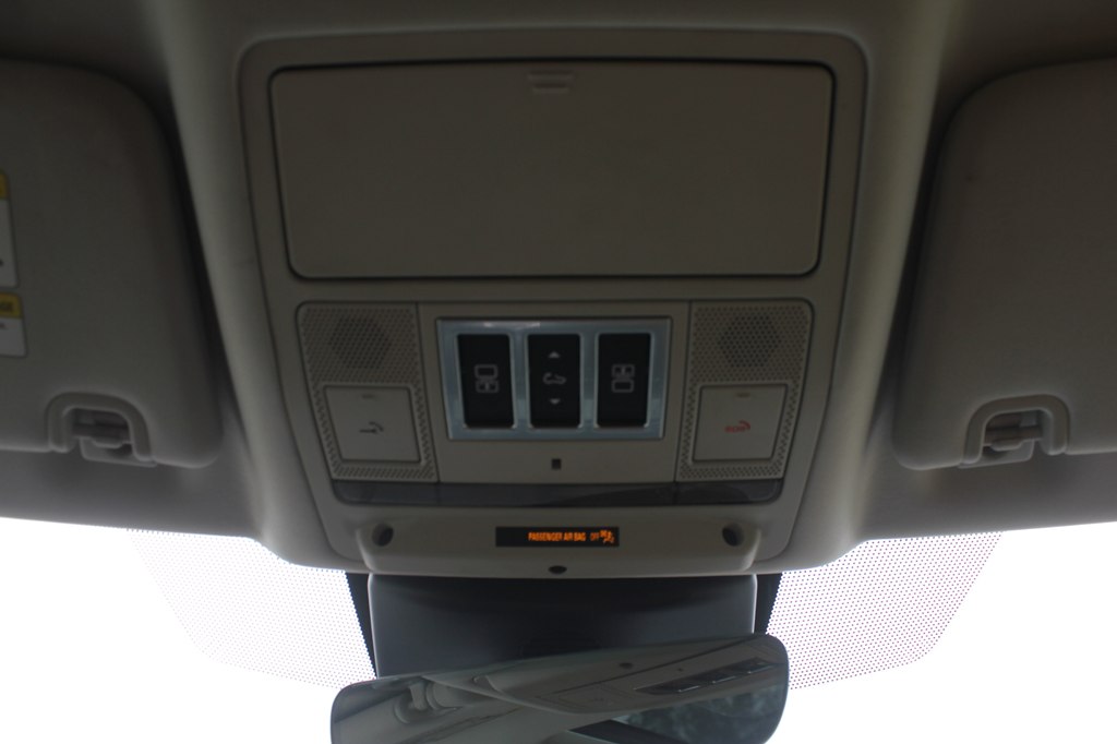 Photo 26 of this LAND ROVER DISCOVERY