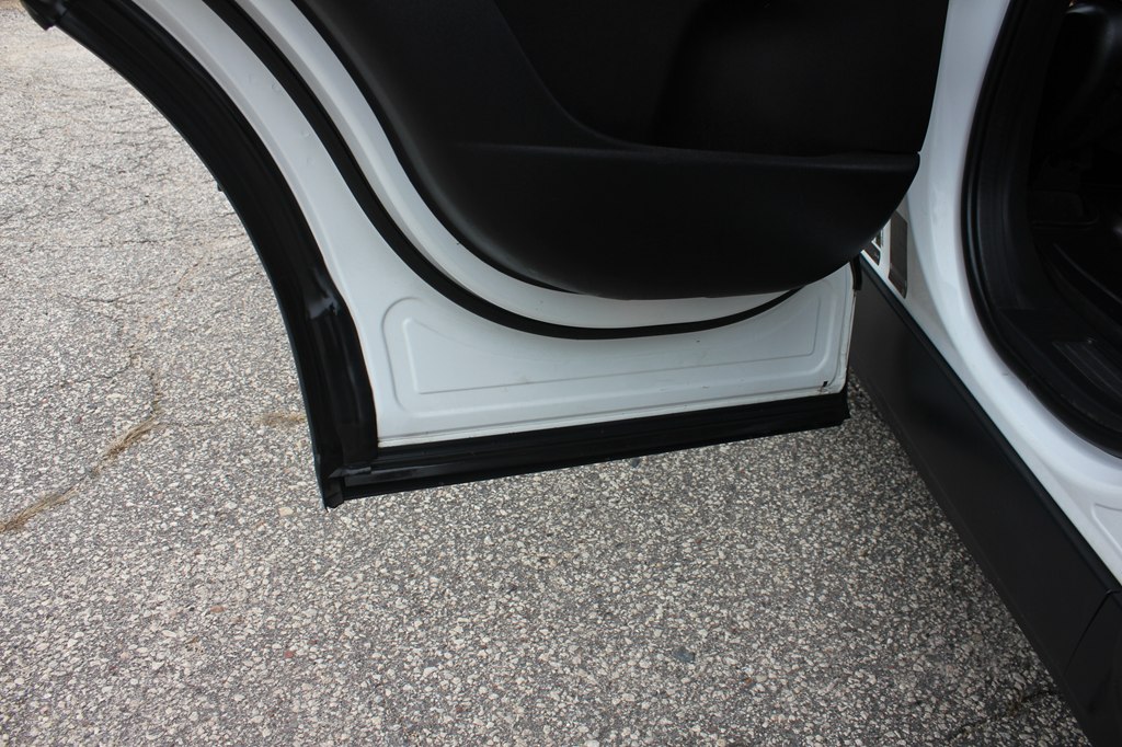 Photo 53 of this LAND ROVER DISCOVERY