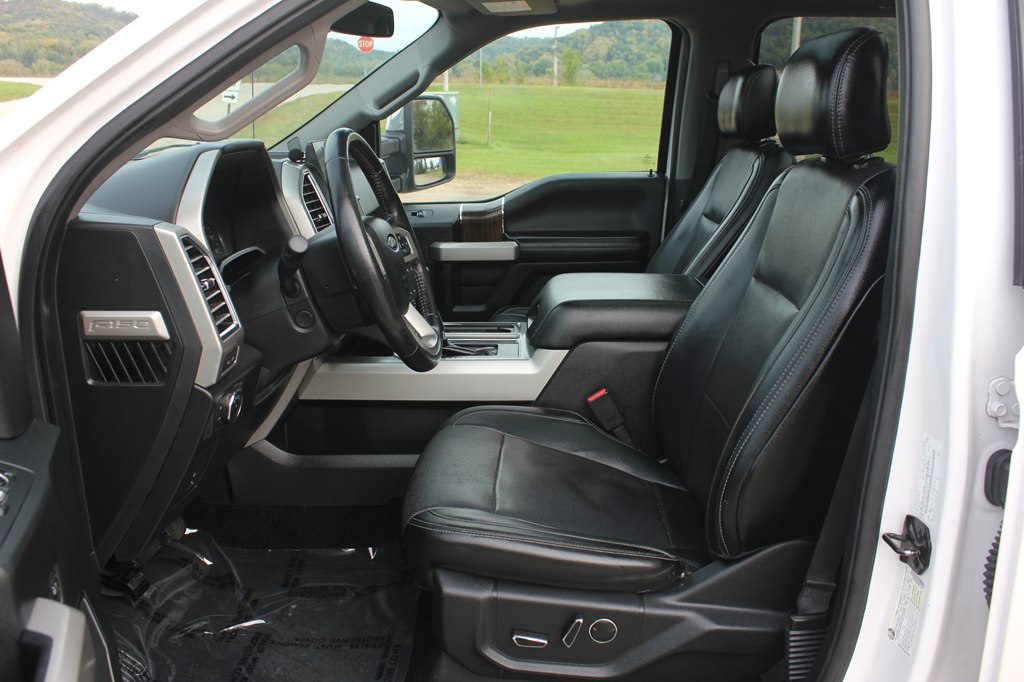 Photo 28 of this FORD F-150