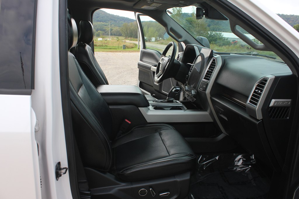 Photo 31 of this FORD F-150
