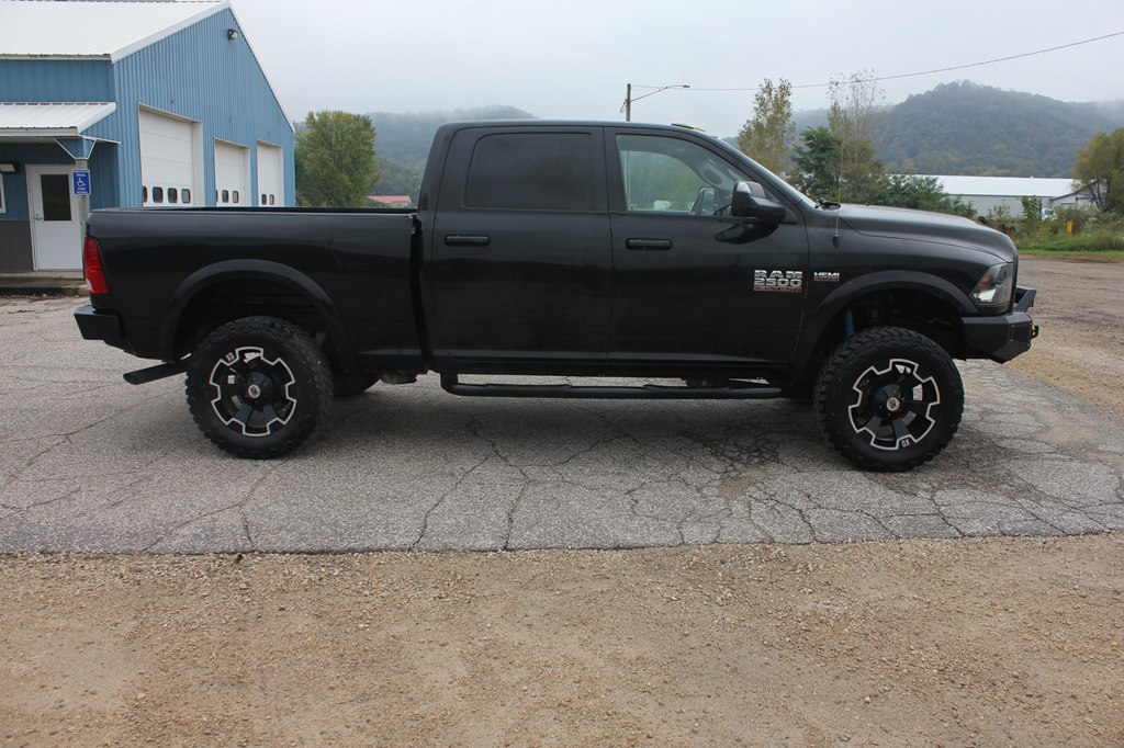 Photo 4 of this RAM RAM PICKUP 2500