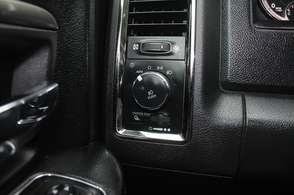 Photo 16 of this RAM RAM PICKUP 2500