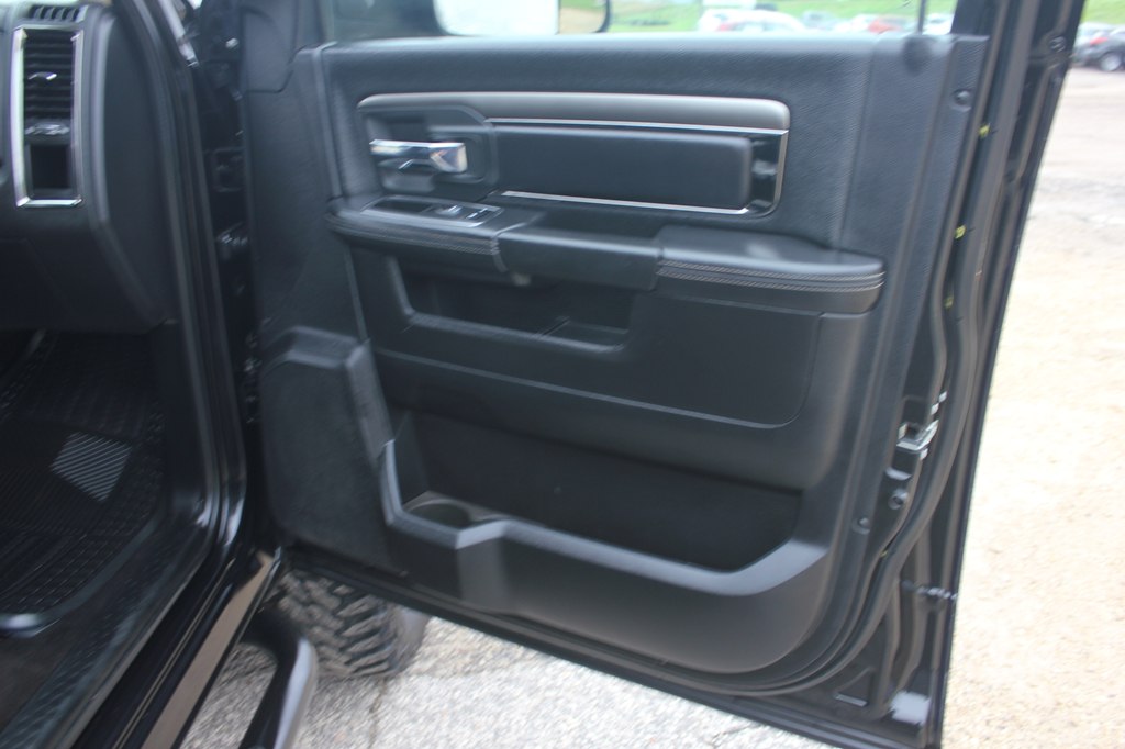 Photo 32 of this RAM RAM PICKUP 2500