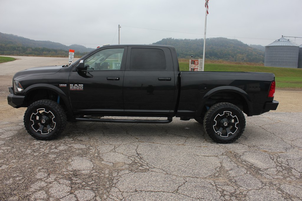 Photo 8 of this RAM RAM PICKUP 2500