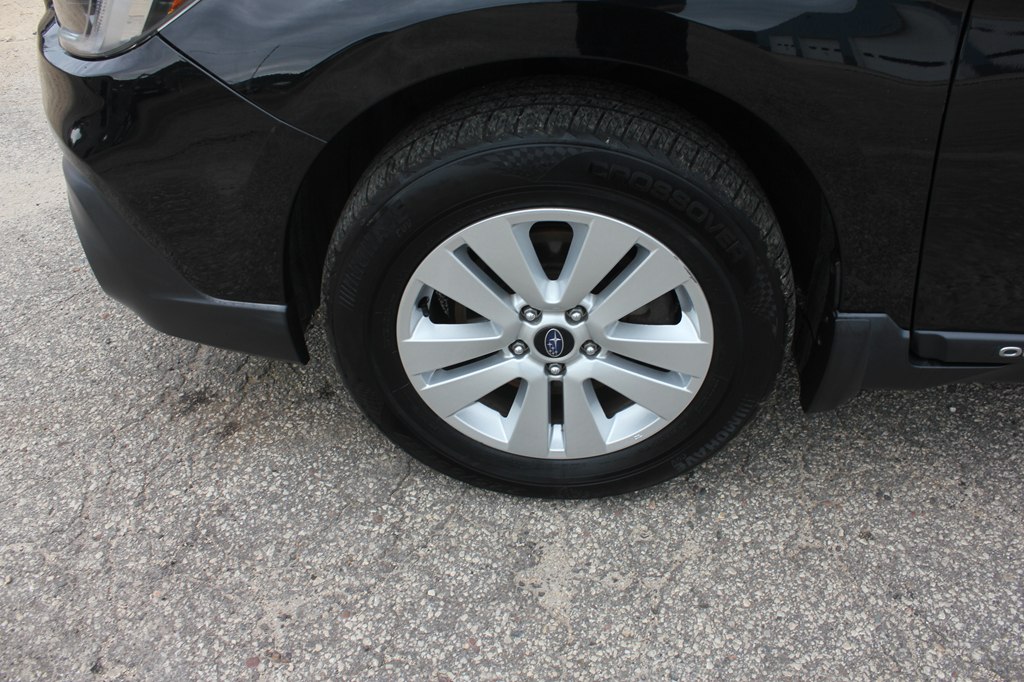 Photo 55 of this SUBARU OUTBACK