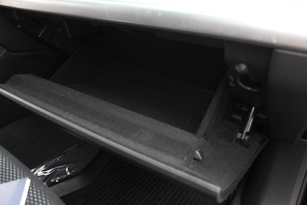 Photo 34 of this SUBARU OUTBACK