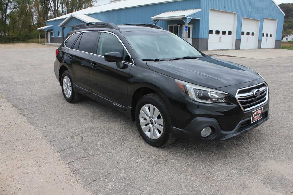 Photo 3 of this SUBARU OUTBACK