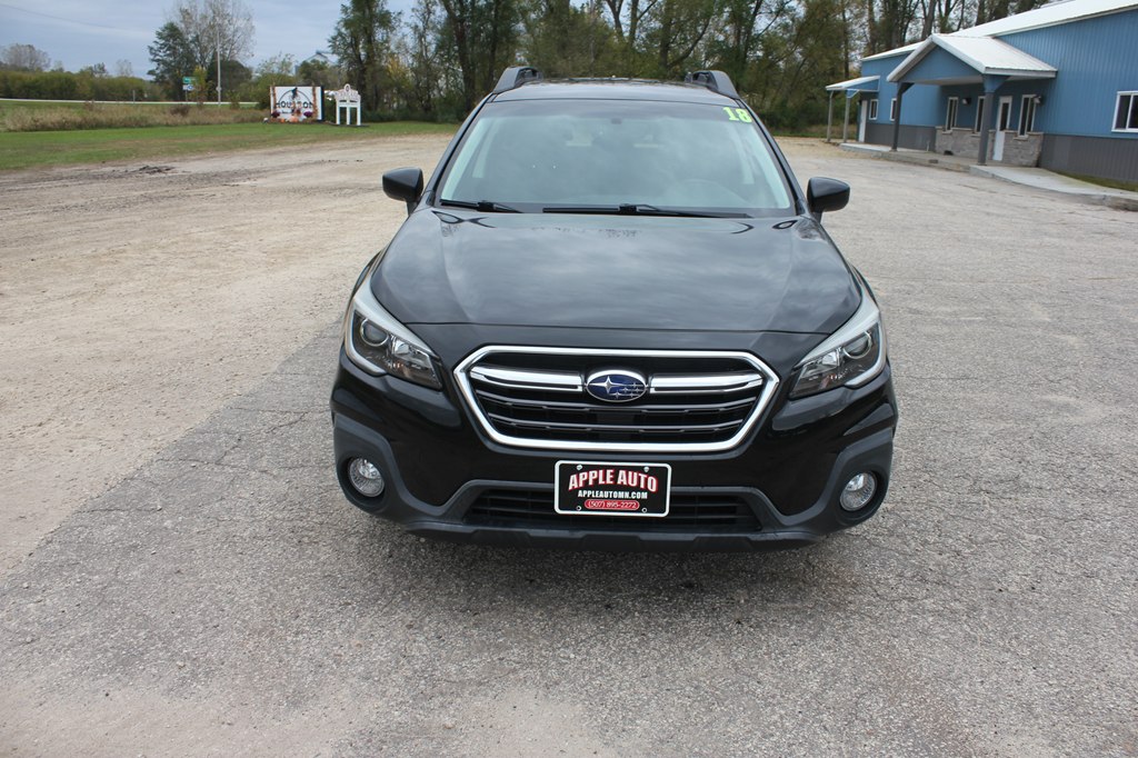 Photo 2 of this SUBARU OUTBACK