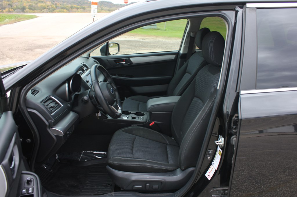 Photo 29 of this SUBARU OUTBACK