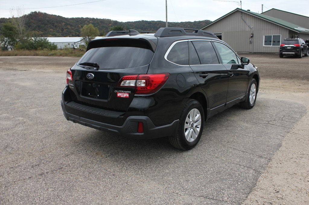 Photo 5 of this SUBARU OUTBACK