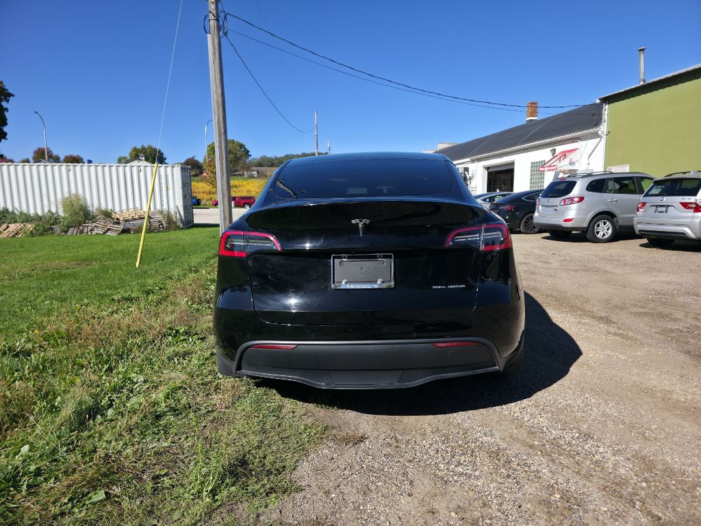 Photo 6 of this TESLA MODEL Y