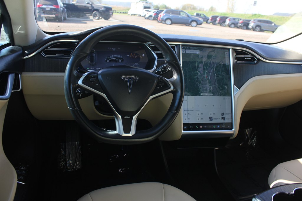 Photo 9 of this TESLA MODEL S