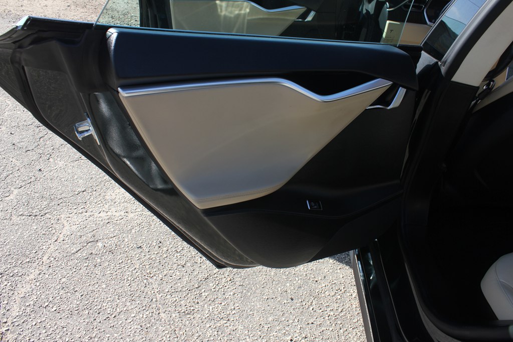 Photo 36 of this TESLA MODEL S