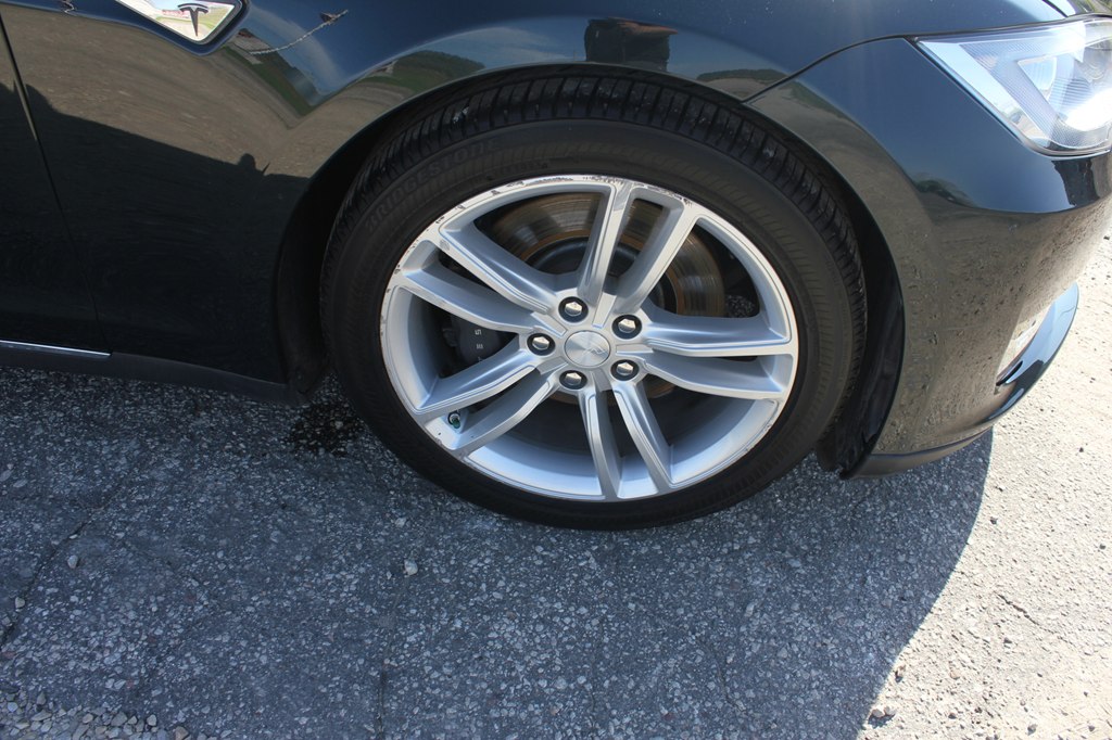 Photo 49 of this TESLA MODEL S