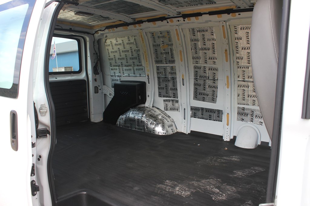 Photo 30 of this CHEVROLET EXPRESS