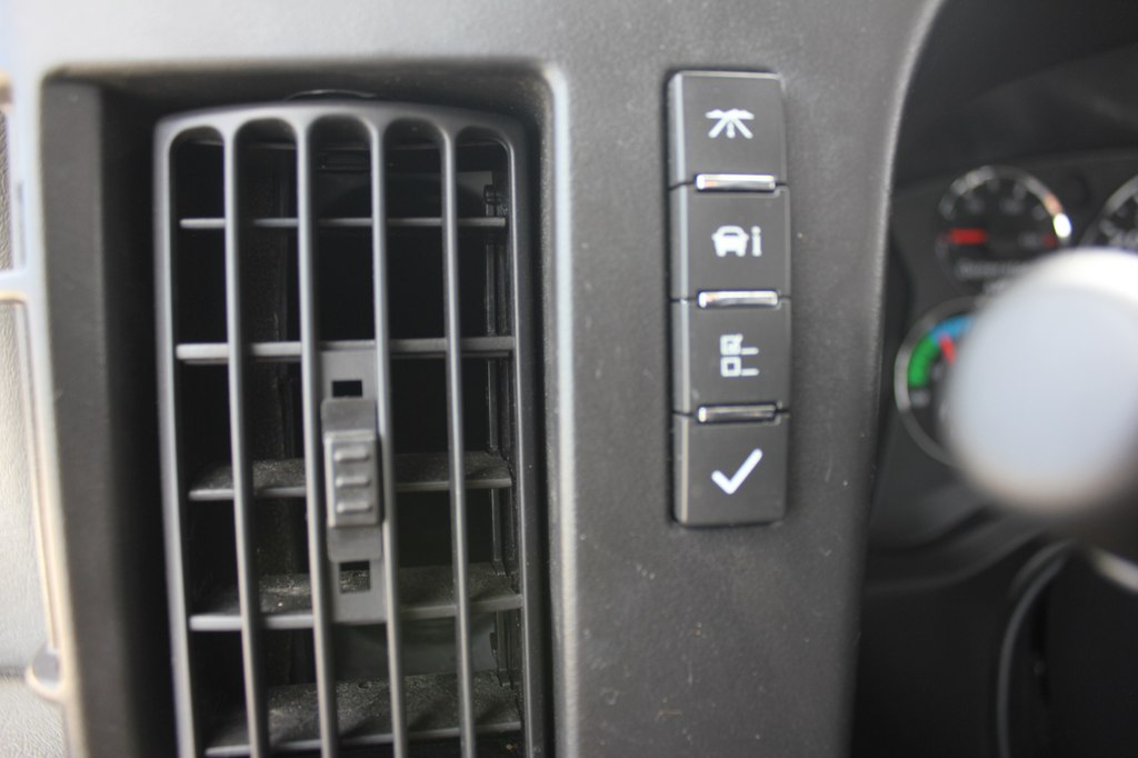 Photo 14 of this CHEVROLET EXPRESS