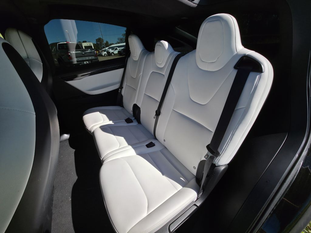 Photo 9 of this TESLA MODEL X