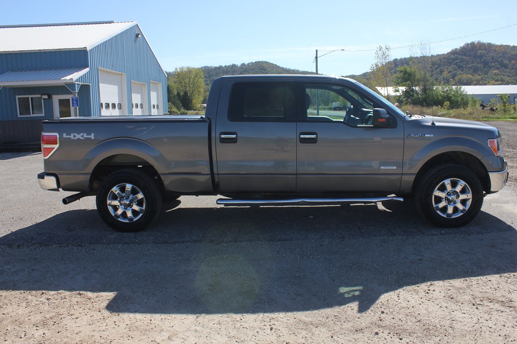 Photo 4 of this FORD F-150