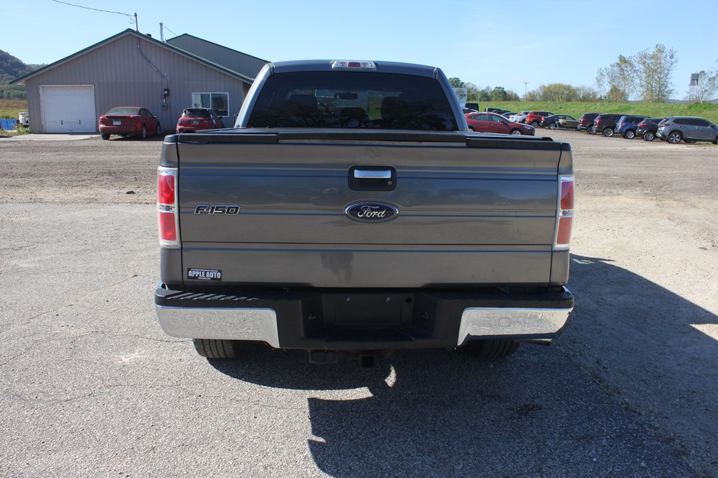 Photo 6 of this FORD F-150