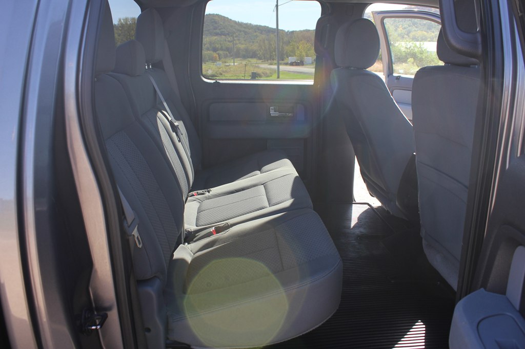 Photo 34 of this FORD F-150